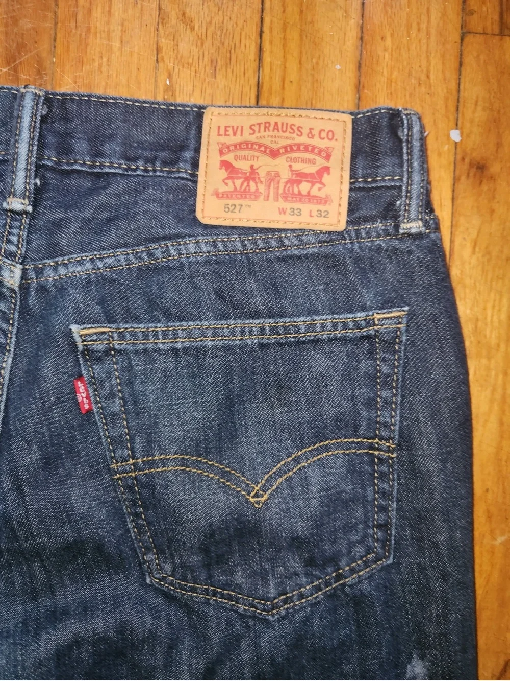 Levi's Men's Blue Straight-Leg Denim Jeans - 527